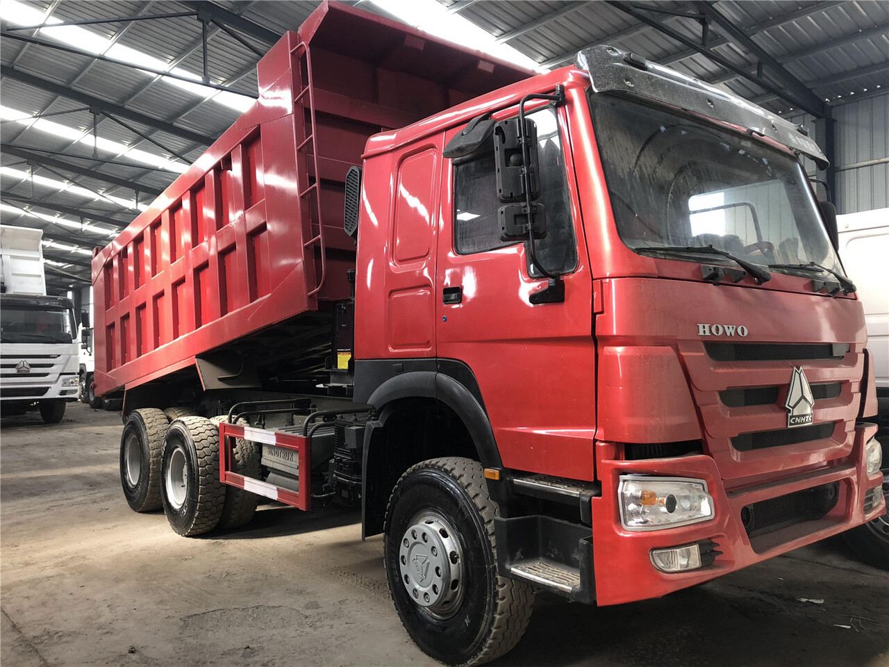 SINOTRUK Howo Dump truck 371 - Camión volquete: foto 1 SINOTRUK Howo Dump truck 371 - Camión volquete: foto 1