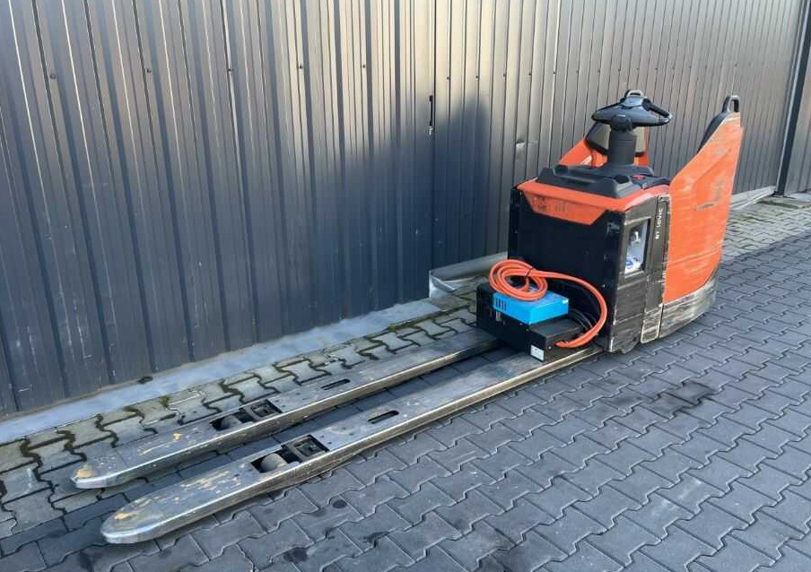 BT LPE200 - Transpaleta: foto 1 BT LPE200 - Transpaleta: foto 1