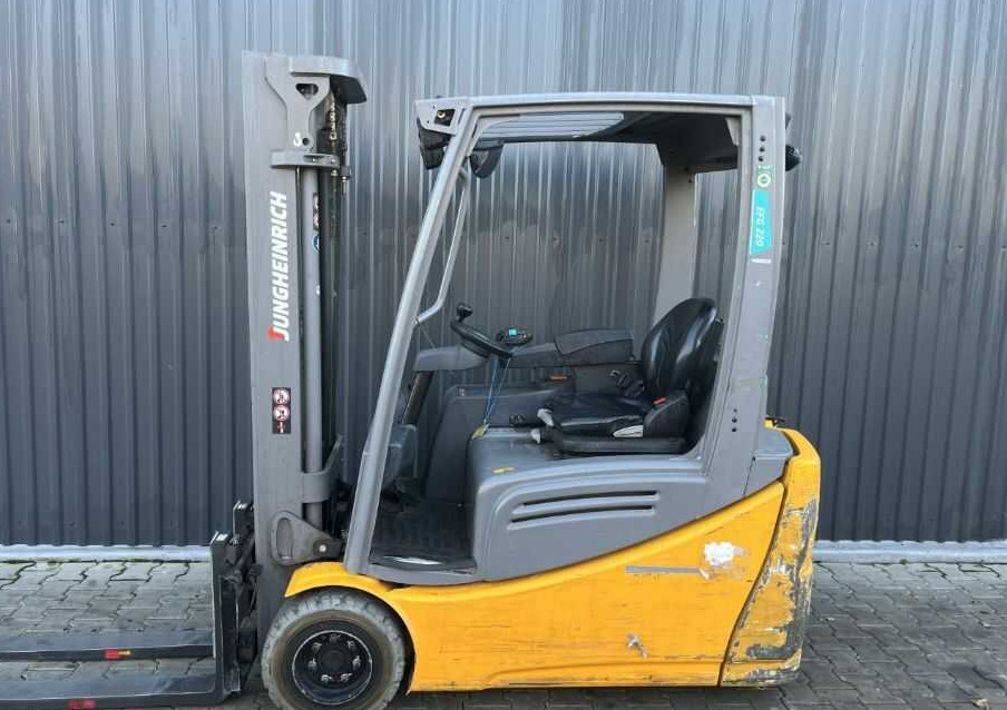 Jungheinrich EFG220 - Carretilla elevadora eléctrica: foto 2 Jungheinrich EFG220 - Carretilla elevadora eléctrica: foto 2