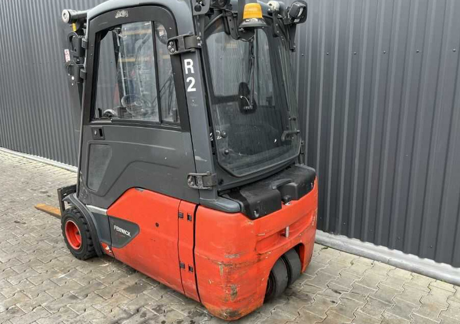 Linde E18L-02 - Carretilla elevadora eléctrica: foto 3 Linde E18L-02 - Carretilla elevadora eléctrica: foto 3