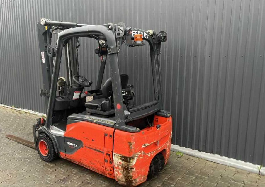 Linde E20L-02 - Carretilla elevadora eléctrica: foto 3 Linde E20L-02 - Carretilla elevadora eléctrica: foto 3