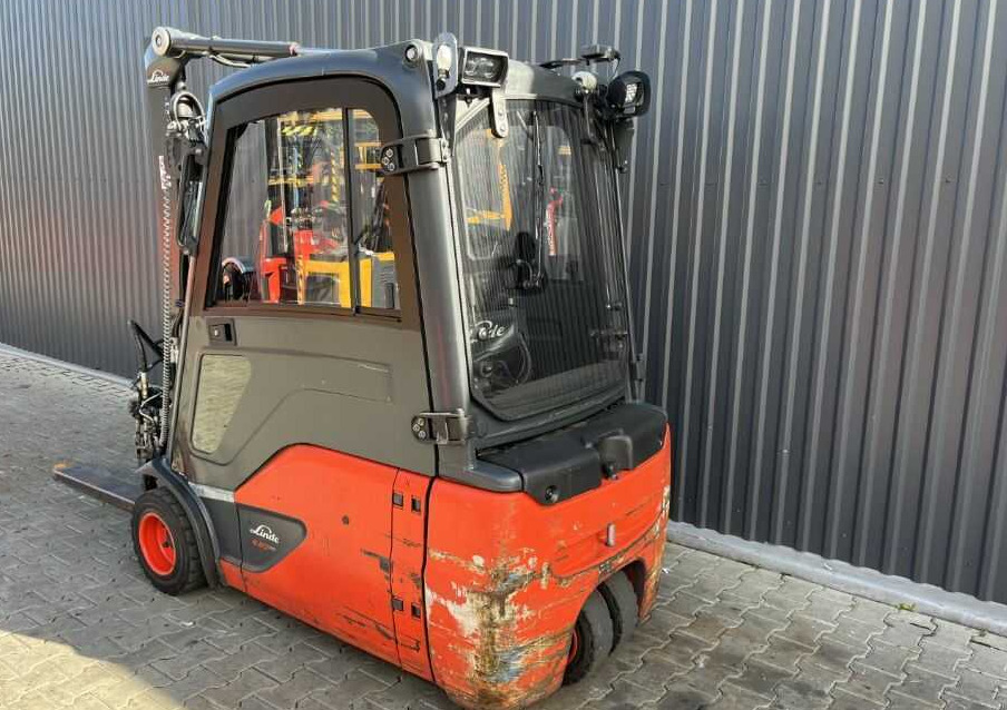 Linde E20L-02 - Carretilla elevadora eléctrica: foto 3 Linde E20L-02 - Carretilla elevadora eléctrica: foto 3