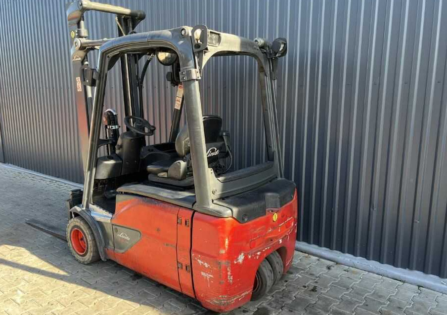 Linde E20L-02 - Carretilla elevadora eléctrica: foto 3 Linde E20L-02 - Carretilla elevadora eléctrica: foto 3