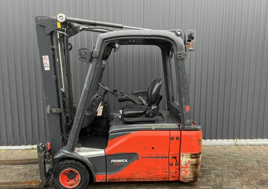 Linde E20L-02 - Carretilla elevadora eléctrica: foto 2 Linde E20L-02 - Carretilla elevadora eléctrica: foto 2
