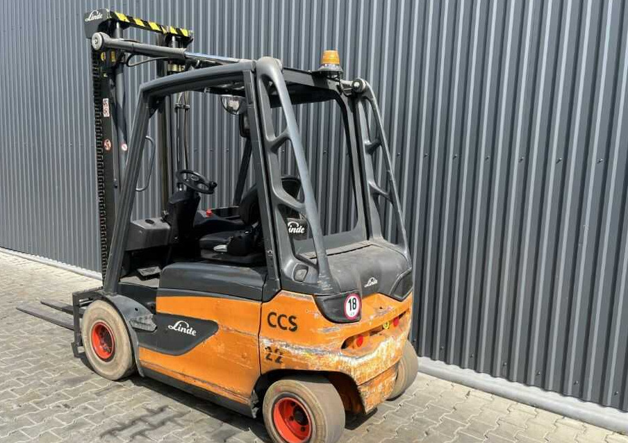 Linde E25-01 - Carretilla elevadora eléctrica: foto 3 Linde E25-01 - Carretilla elevadora eléctrica: foto 3