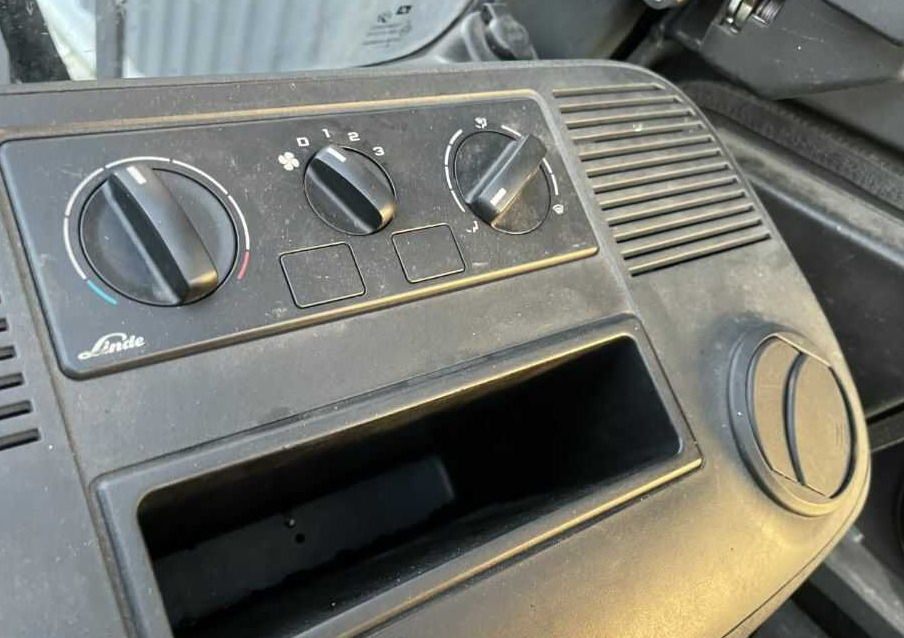 Carretilla elevadora eléctrica Linde E25-02: foto 6