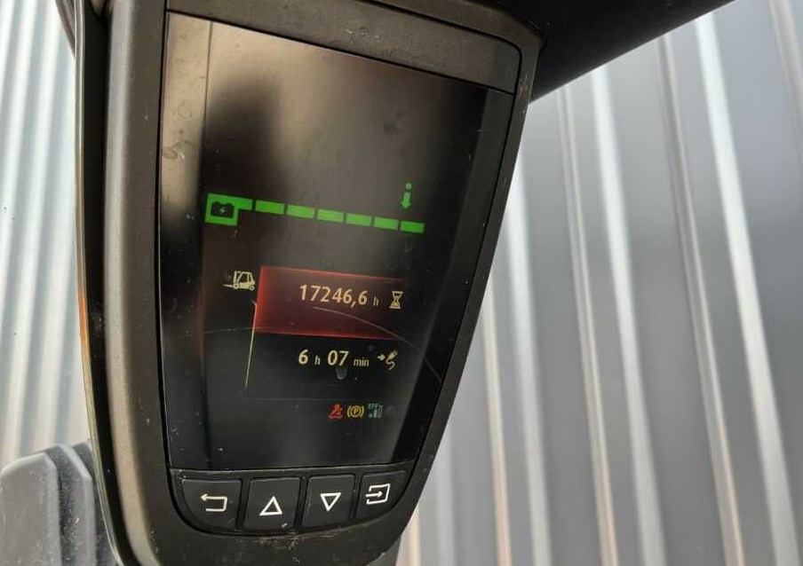 Carretilla elevadora eléctrica Linde E25L-02: foto 6