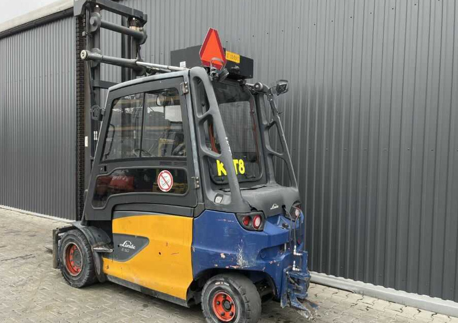 Linde E50HL-01/600 - Carretilla elevadora eléctrica: foto 2 Linde E50HL-01/600 - Carretilla elevadora eléctrica: foto 2
