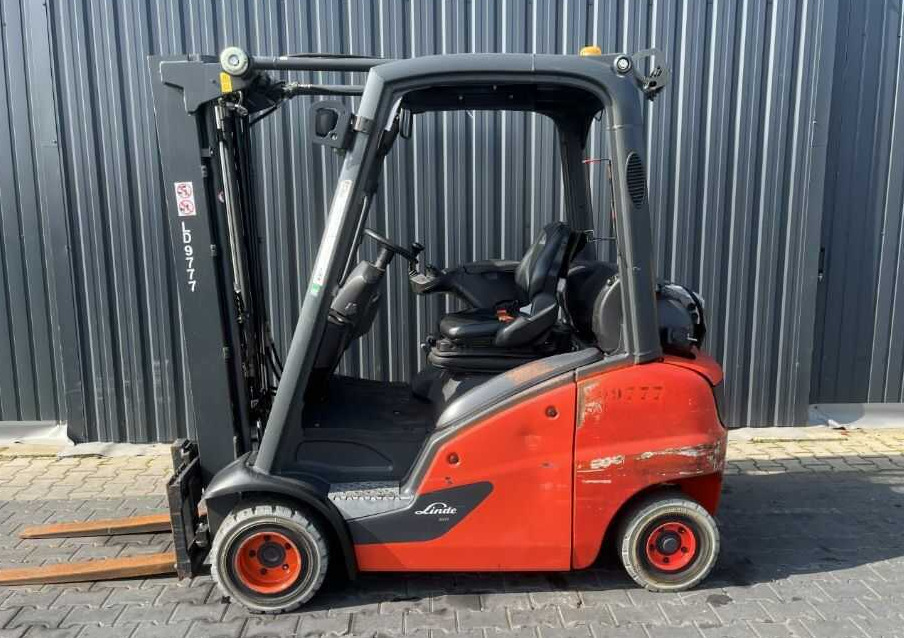 Linde H20T-01 - Carretilla elevadora de gas: foto 2 Linde H20T-01 - Carretilla elevadora de gas: foto 2
