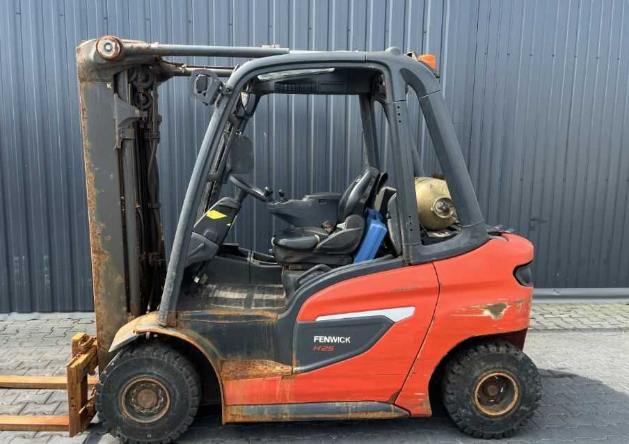 Linde H25T-01 - Carretilla elevadora de gas: foto 2 Linde H25T-01 - Carretilla elevadora de gas: foto 2