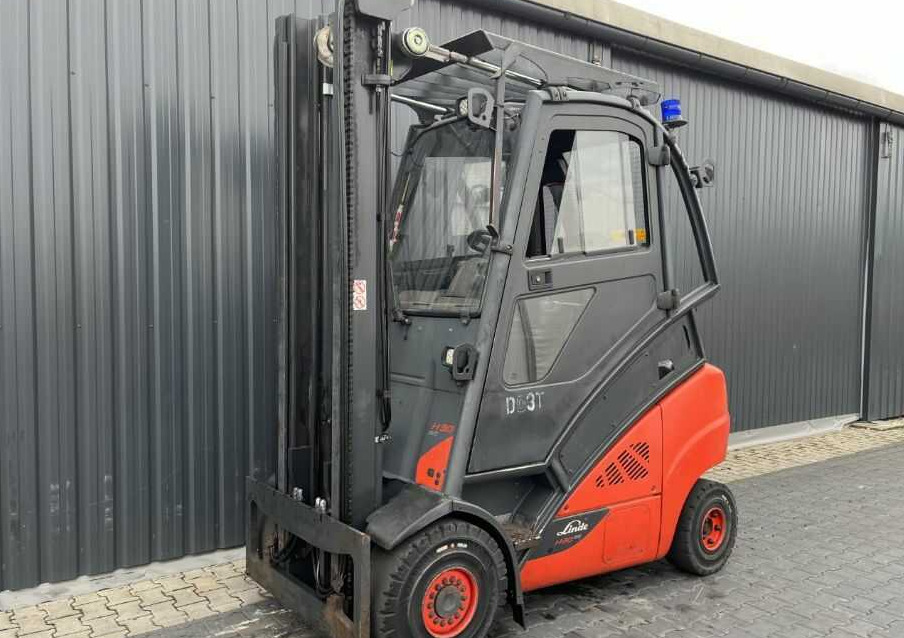 Linde H30D-02 - Carretilla elevadora diésel: foto 1 Linde H30D-02 - Carretilla elevadora diésel: foto 1