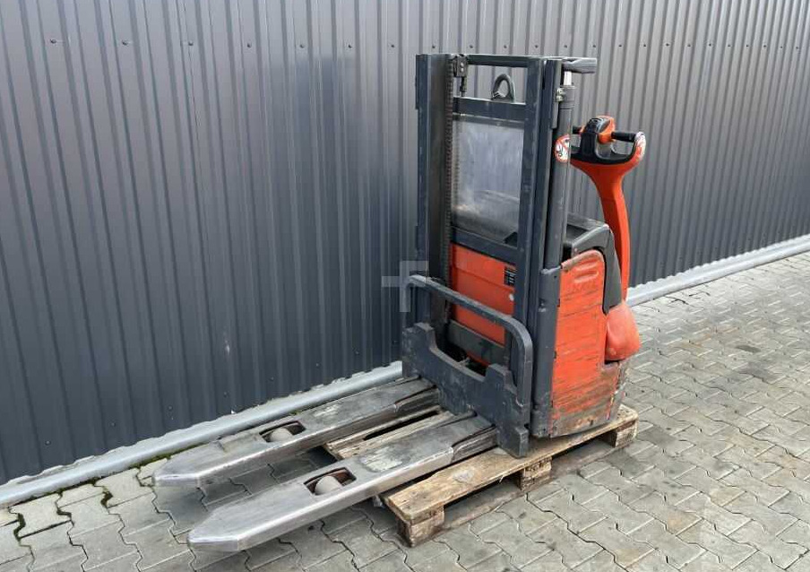Linde L10 - Apilador: foto 1 Linde L10 - Apilador: foto 1