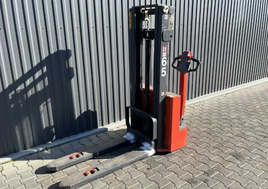 Linde ML10 - Apilador: foto 1 Linde ML10 - Apilador: foto 1