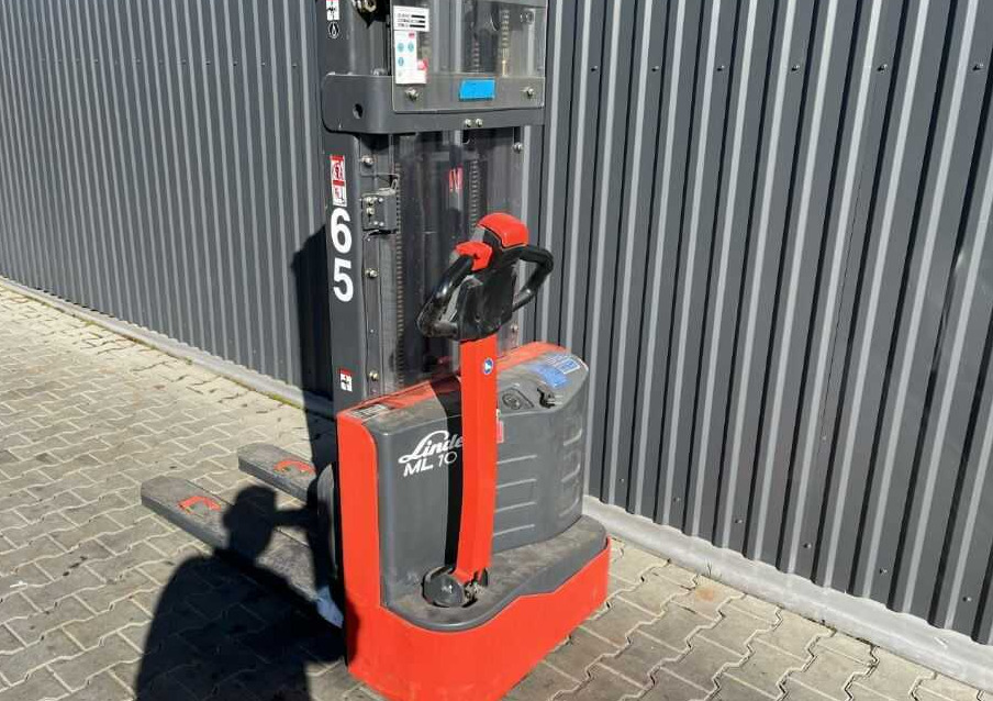 Linde ML10 - Apilador: foto 3 Linde ML10 - Apilador: foto 3