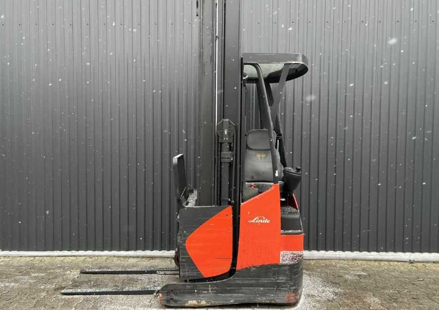Linde R14X-03 - Retráctil: foto 2 Linde R14X-03 - Retráctil: foto 2