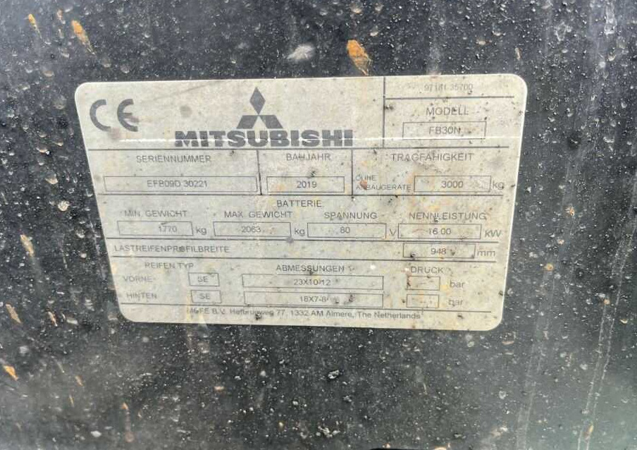 Mitsubishi FB30N - Carretilla elevadora eléctrica: foto 4 Mitsubishi FB30N - Carretilla elevadora eléctrica: foto 4