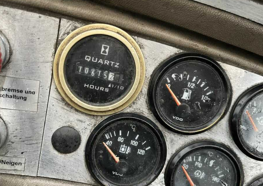 Svetruck 1260 - Carretilla elevadora diésel: foto 5 Svetruck 1260 - Carretilla elevadora diésel: foto 5