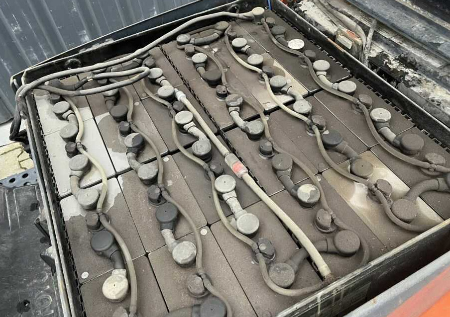 Toyota 8FBET18 - Carretilla elevadora eléctrica: foto 5 Toyota 8FBET18 - Carretilla elevadora eléctrica: foto 5