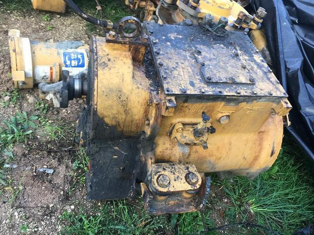 Caterpillar Cat 769 C Cat 771D and Cat 773B pour piece / for parts - Suspensión: foto 4 Caterpillar Cat 769 C Cat 771D and Cat 773B pour piece / for parts - Suspensión: foto 4