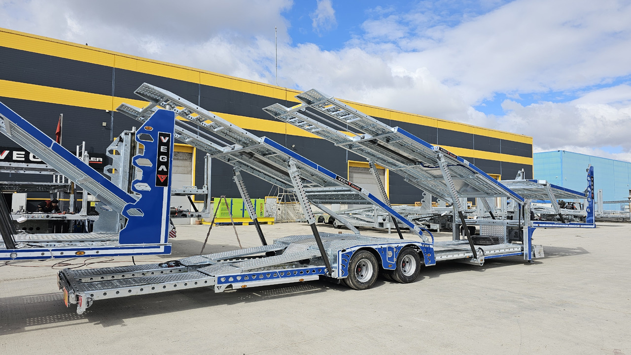 VEGA TRAILER Extendable Jeep Carrier - Semirremolque portavehículos: foto 1 VEGA TRAILER Extendable Jeep Carrier - Semirremolque portavehículos: foto 1