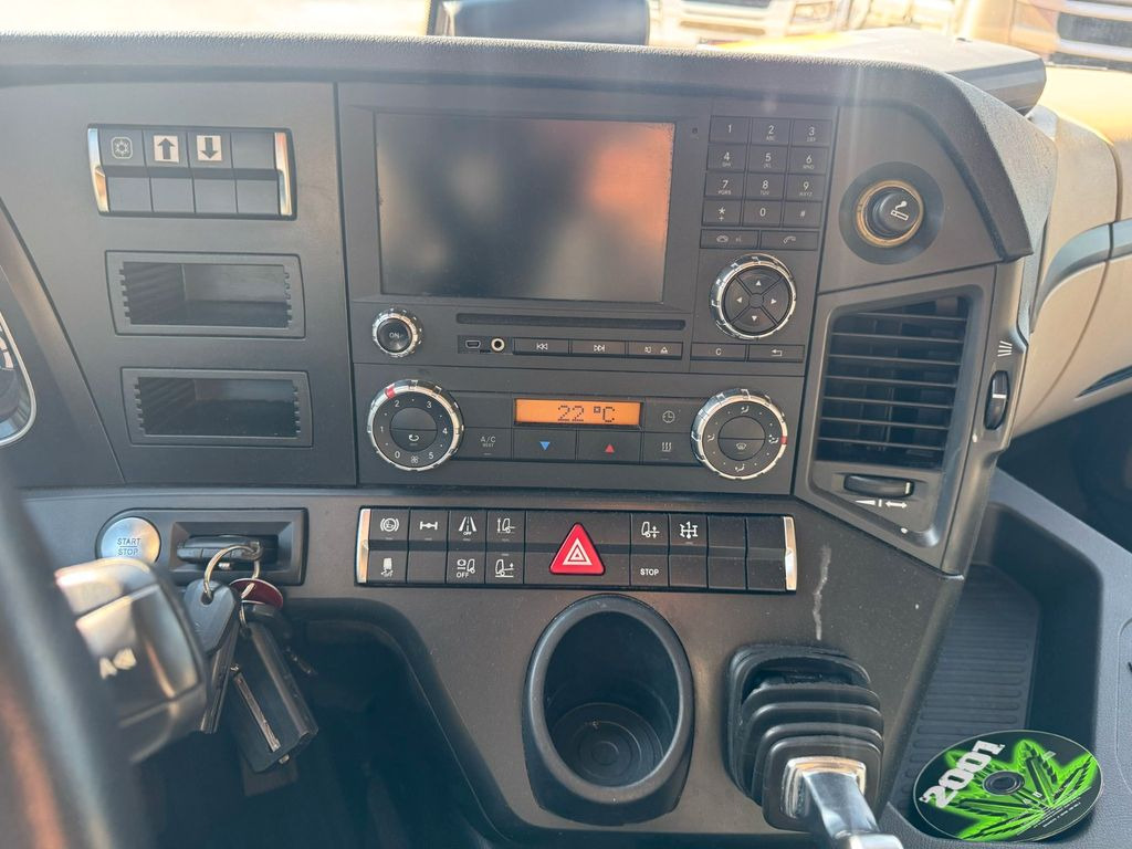 Camión portavehículos Mercedes-Benz ACTROS 1843 * RETARDER * AUTOTRAANSPORTER * ACC: foto 16