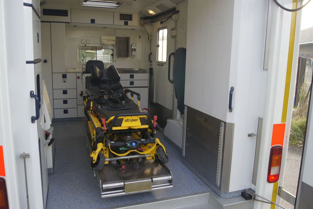 Ambulancia Mercedes-Benz Sprinter 516 WAS: foto 8