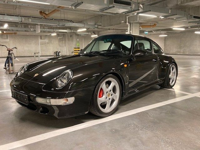 Porsche 993 4S - Coupé: foto 1 Porsche 993 4S - Coupé: foto 1