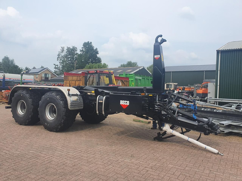 Beco haakarm Mangna 250 - Remolque multilift/ Portacontenedores de cadenas: foto 1 Beco haakarm Mangna 250 - Remolque multilift/ Portacontenedores de cadenas: foto 1