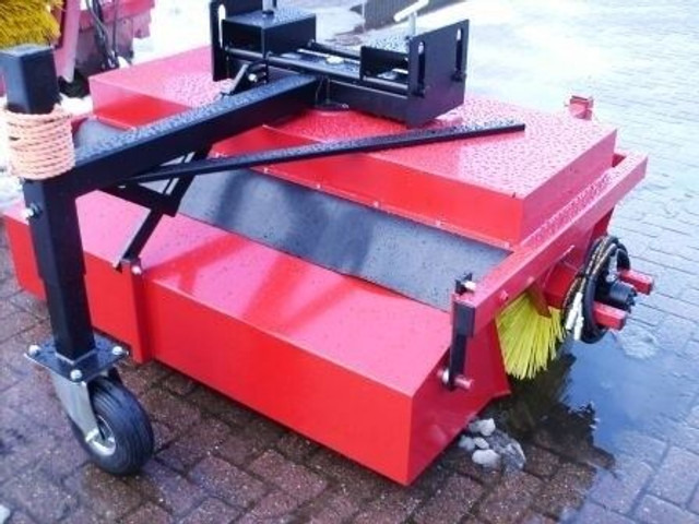 HEFTRUCK + shovel bezems - Barredora cucharón: foto 1 HEFTRUCK + shovel bezems - Barredora cucharón: foto 1