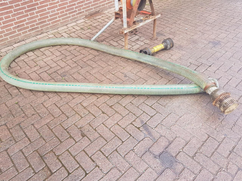 Landini waterpomp - Gebruikt - Bomba de agua: foto 5 Landini waterpomp - Gebruikt - Bomba de agua: foto 5