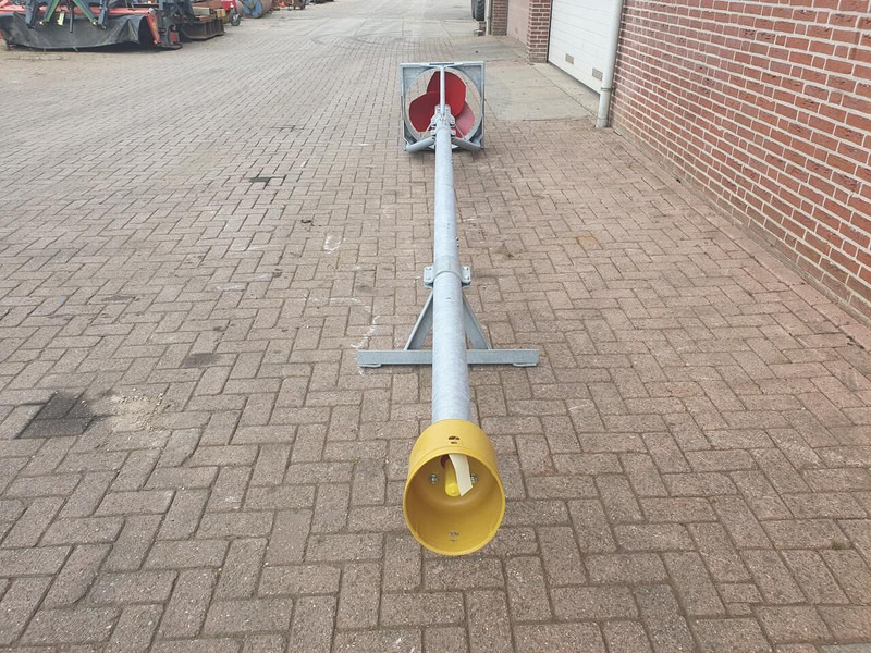 MESTMIXER Reck 5000mm - Esparcidor de fertilizantes: foto 5 MESTMIXER Reck 5000mm - Esparcidor de fertilizantes: foto 5