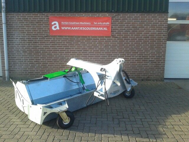 Onbekend Rolbezem - Barredora cucharón: foto 1 Onbekend Rolbezem - Barredora cucharón: foto 1