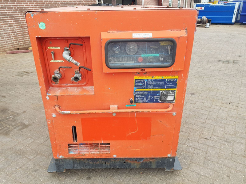 Schroef compressor - Compresor de aire: foto 2 Schroef compressor - Compresor de aire: foto 2