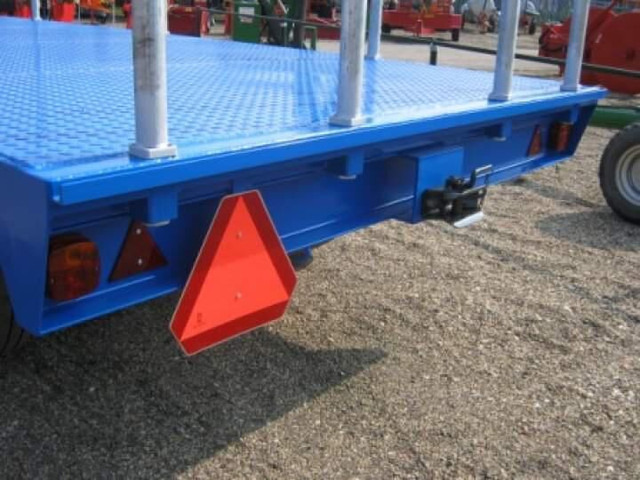 Balenwagen - Remolque maderero: foto 4 Balenwagen - Remolque maderero: foto 4