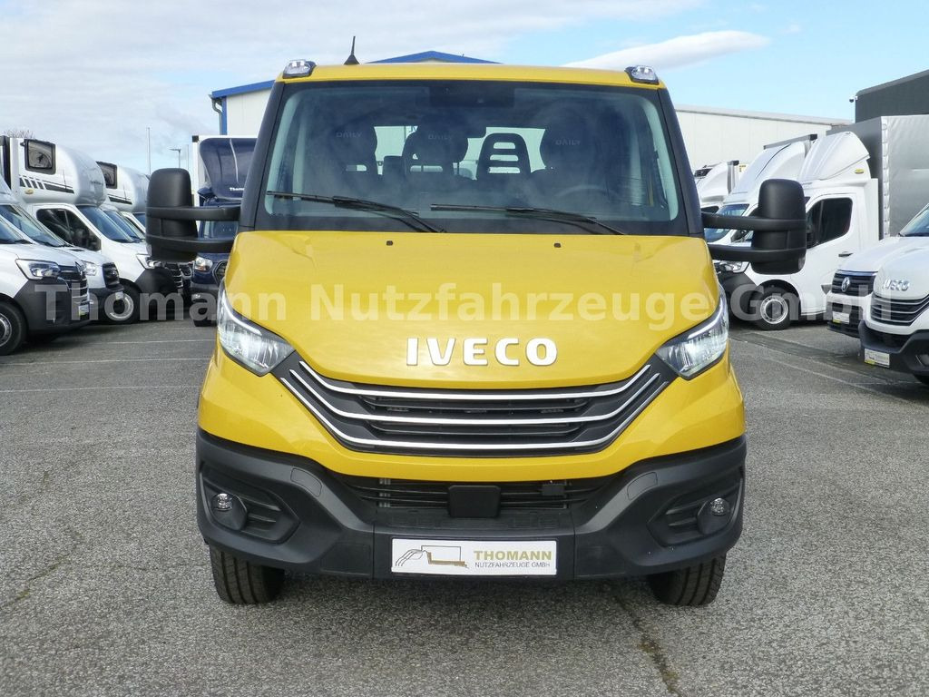 Iveco DAILY 70C18 DoKa Schiebeplateau Luftfed Navi - Grua de remolque autos, Furgoneta: foto 4 Iveco DAILY 70C18 DoKa Schiebeplateau Luftfed Navi - Grua de remolque autos, Furgoneta: foto 4