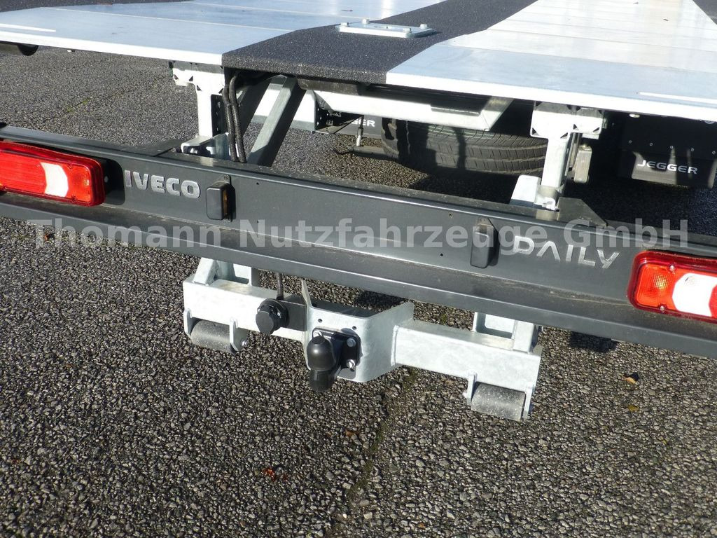Grua de remolque autos, Furgoneta nuevo Iveco DAILY 70C18 DoKa Schiebeplateau Luftfed Navi: foto 18
