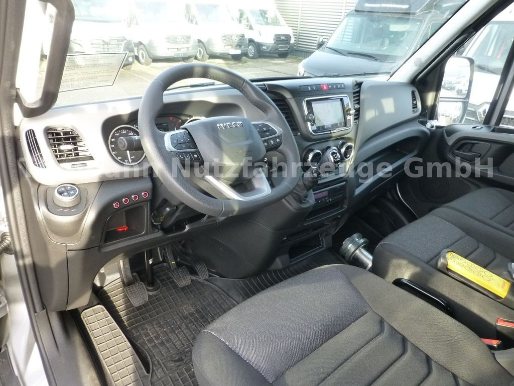 Grua de remolque autos, Furgoneta nuevo Iveco DAILY 70C18 DoKa Schiebeplateau Luftfed Navi: foto 24