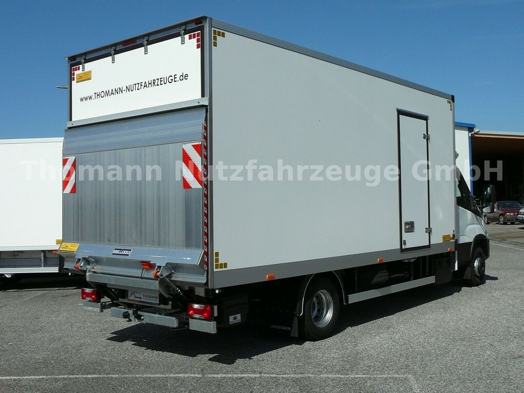 Iveco Daily 70C18H Koffer LBW Klimaaut. Iveco Daily 70C18H Koffer LBW Klimaaut. - Furgoneta caja cerrada: foto 5 Iveco Daily 70C18H Koffer LBW Klimaaut. Iveco Daily 70C18H Koffer LBW Klimaaut. - Furgoneta caja cerrada: foto 5