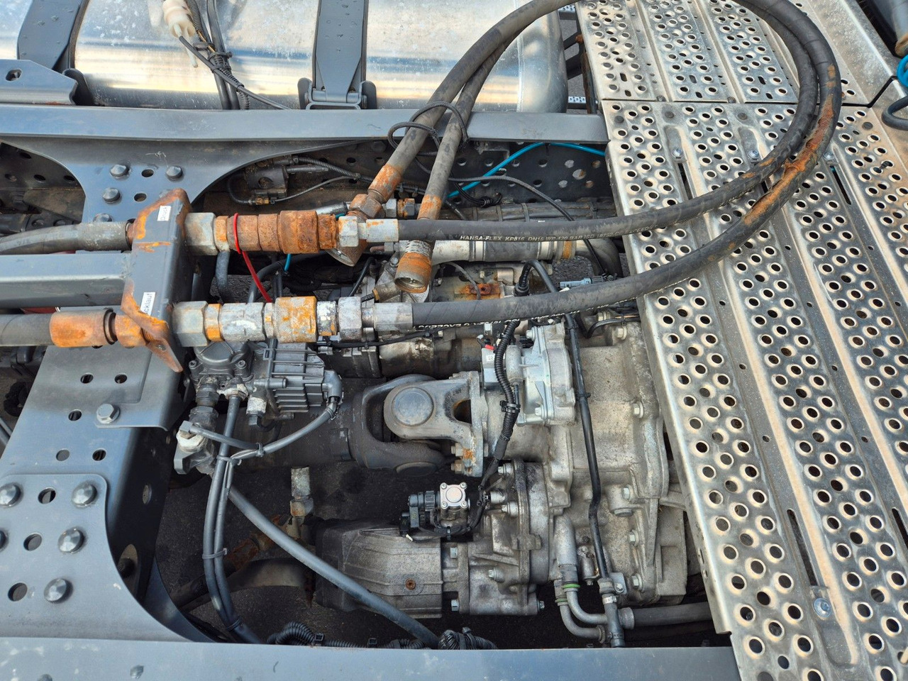 Cabeza tractora Mercedes-Benz Actros 1848 LS Hydraulik Reatarder Standklima: foto 10 Cabeza tractora Mercedes-Benz Actros 1848 LS Hydraulik Reatarder Standklima: foto 10