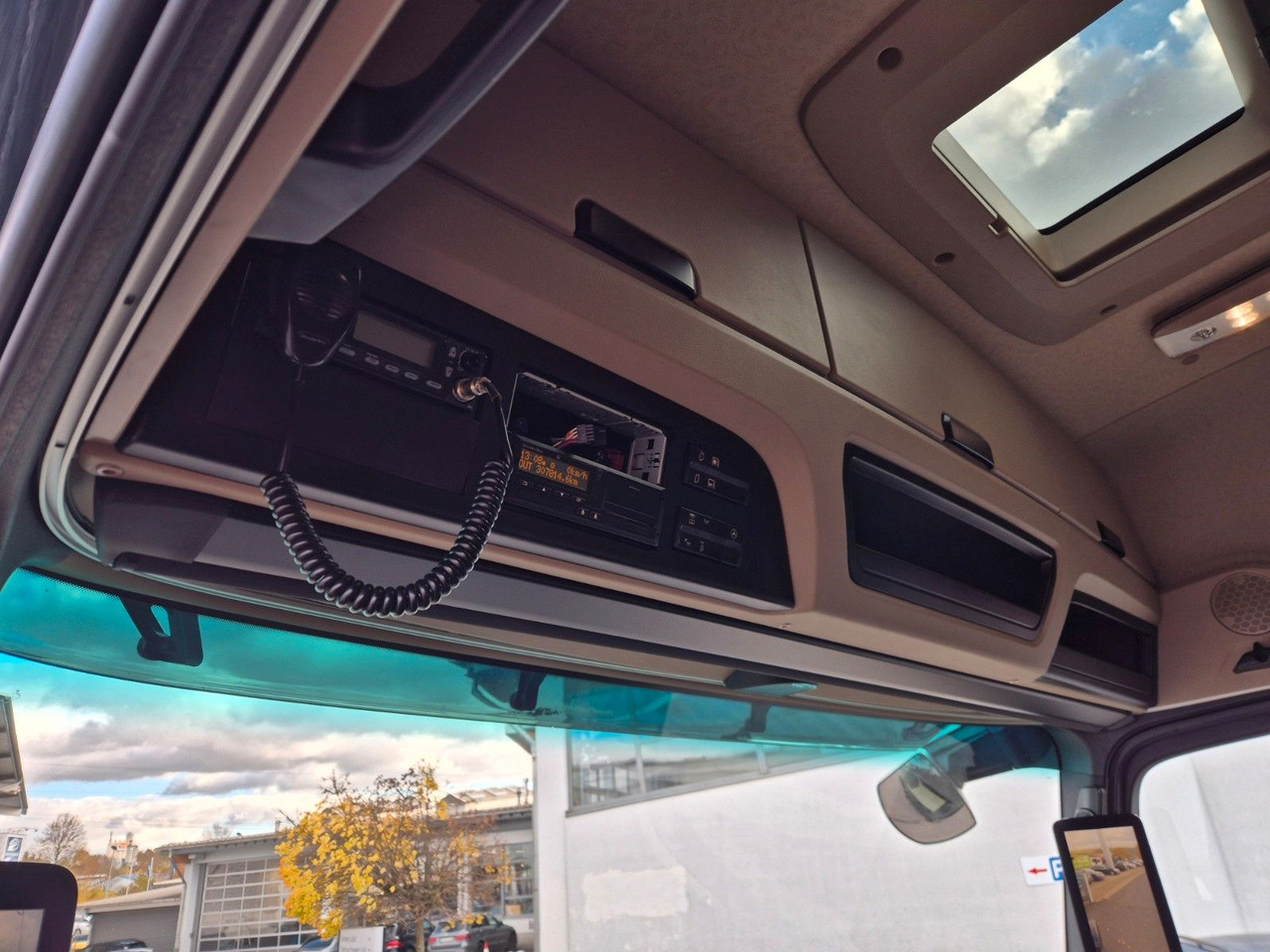 Cabeza tractora Mercedes-Benz Actros 1848 LS Hydraulik Reatarder Standklima: foto 17 Cabeza tractora Mercedes-Benz Actros 1848 LS Hydraulik Reatarder Standklima: foto 17