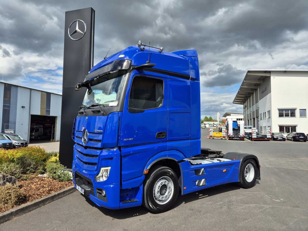 Mercedes-Benz Actros 1848 LS Retarder Standklima MirrorCam Big - Cabeza tractora: foto 2 Mercedes-Benz Actros 1848 LS Retarder Standklima MirrorCam Big - Cabeza tractora: foto 2