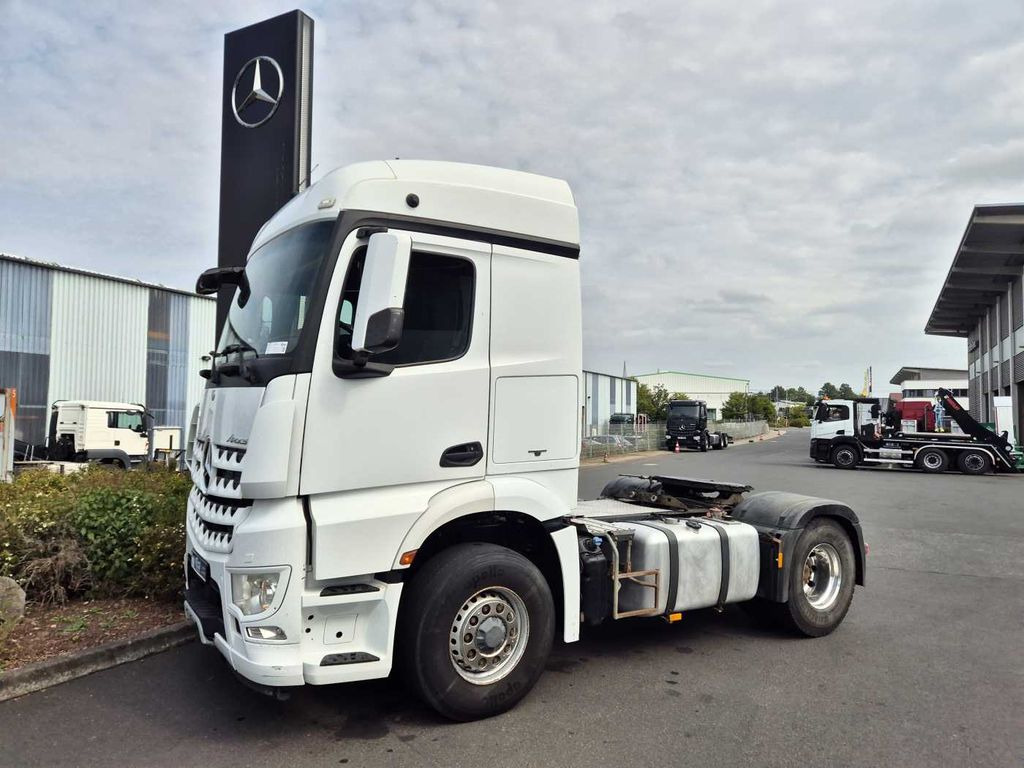 Mercedes-Benz Arocs 1845 LS 4x4 HAD Retarder Hydraulik Navi Mercedes-Benz Arocs 1845 LS 4x4 HAD Retarder Hydraulik Navi - Cabeza tractora: foto 2 Mercedes-Benz Arocs 1845 LS 4x4 HAD Retarder Hydraulik Navi Mercedes-Benz Arocs 1845 LS 4x4 HAD Retarder Hydraulik Navi - Cabeza tractora: foto 2