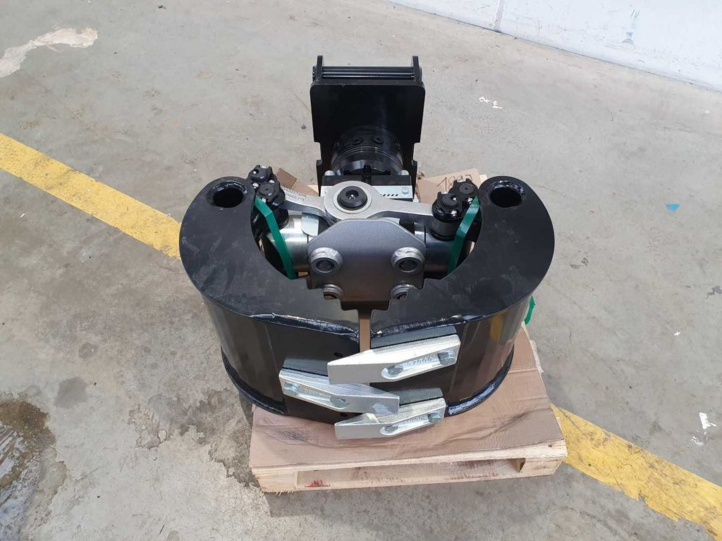 DMS SG3535 inkl. Rotator Sortiergreifer / NEU DMS SG3535 inkl. Rotator Sortiergreifer / NEU - Pinza de manipulación: foto 3 DMS SG3535 inkl. Rotator Sortiergreifer / NEU DMS SG3535 inkl. Rotator Sortiergreifer / NEU - Pinza de manipulación: foto 3