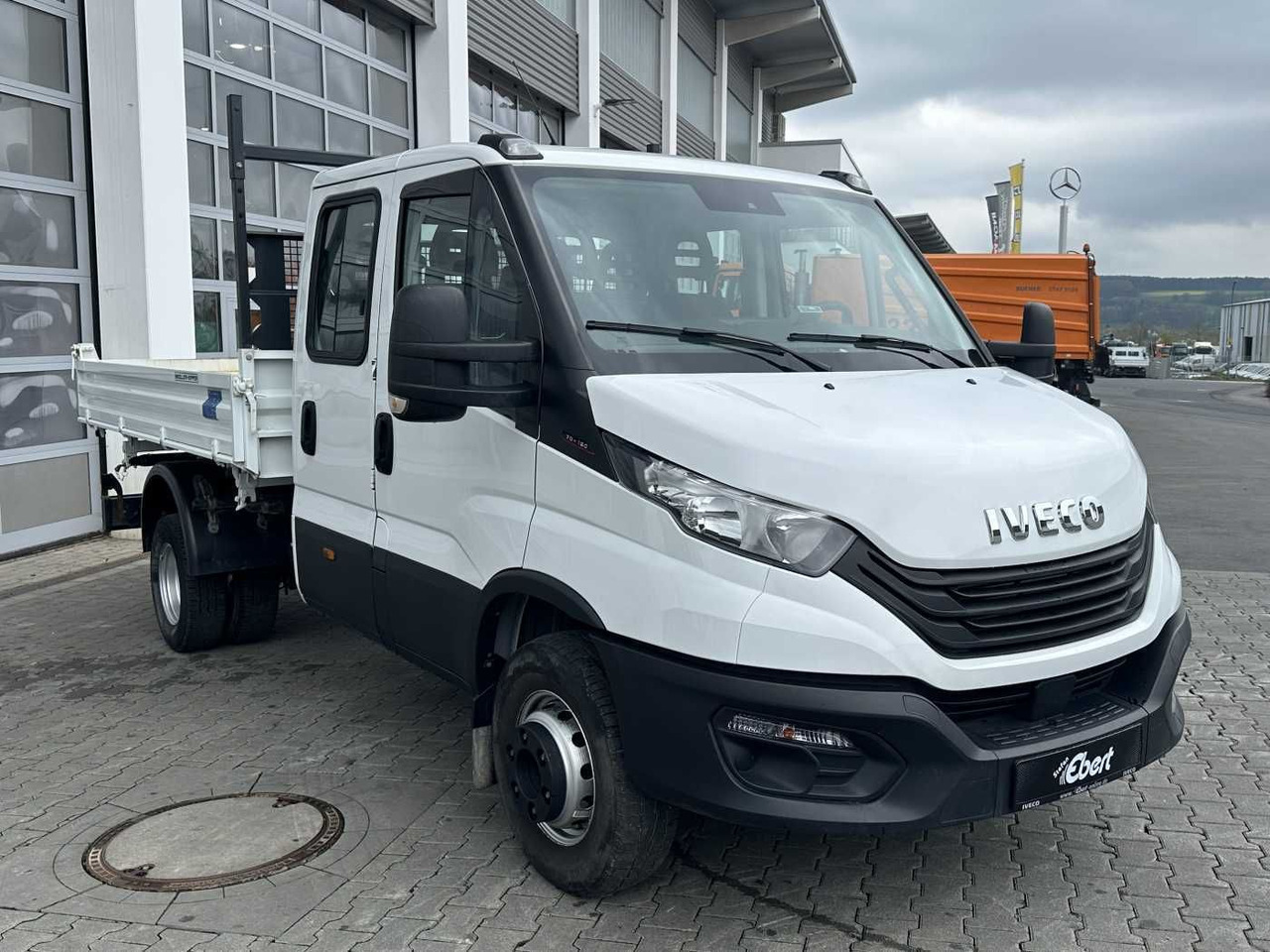 Volquete furgoneta Iveco 70C18H 3-S.Kipper *R.3750mm*7Sitze*AHK*: foto 7