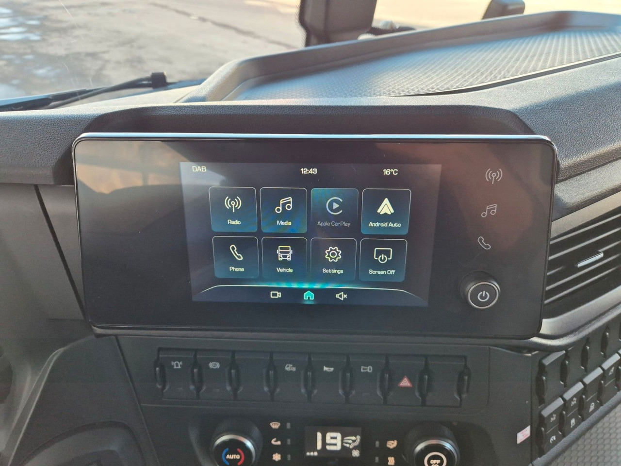 Leasing de Iveco AD200X46/P HR OFF Palfinger PK 12.501 Funk AHK Iveco AD200X46/P HR OFF Palfinger PK 12.501 Funk AHK: foto 26 Leasing de Iveco AD200X46/P HR OFF Palfinger PK 12.501 Funk AHK Iveco AD200X46/P HR OFF Palfinger PK 12.501 Funk AHK: foto 26