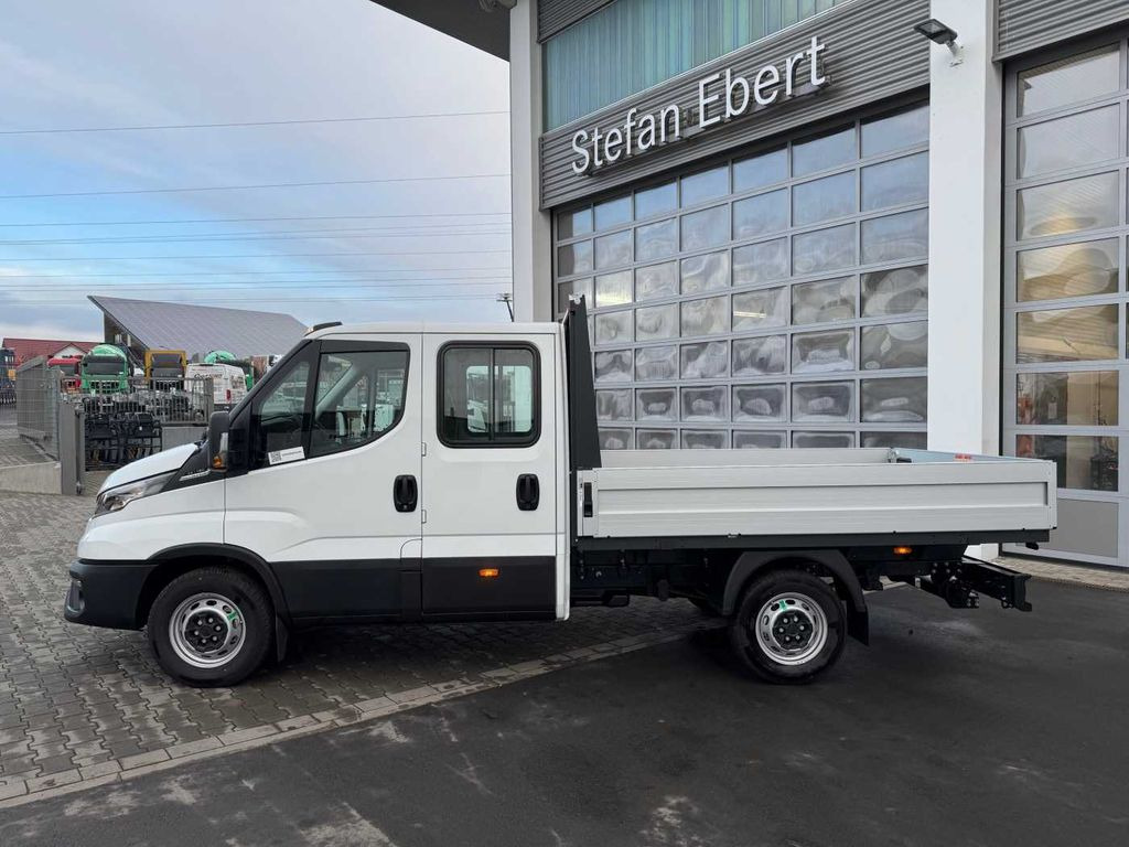 Iveco Daily 35S16 A8 Pritsche *7-Sitze*AHK*Automatik* Iveco Daily 35S16 A8 Pritsche *7-Sitze*AHK*Automatik* - Caja abierta furgoneta: foto 2 Iveco Daily 35S16 A8 Pritsche *7-Sitze*AHK*Automatik* Iveco Daily 35S16 A8 Pritsche *7-Sitze*AHK*Automatik* - Caja abierta furgoneta: foto 2