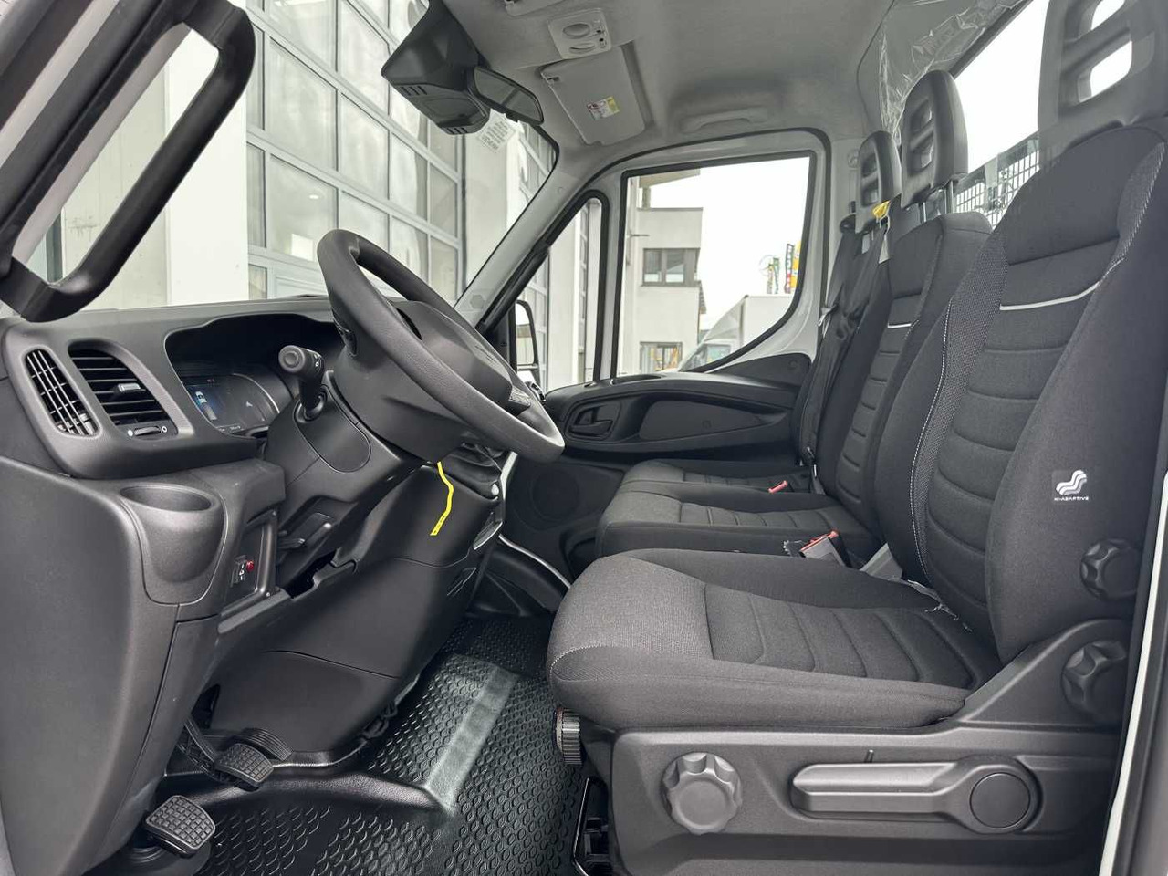 Volquete furgoneta Iveco Daily 70C18H 3-S.-Kipper *R3.750mm*2xAHK*: foto 9