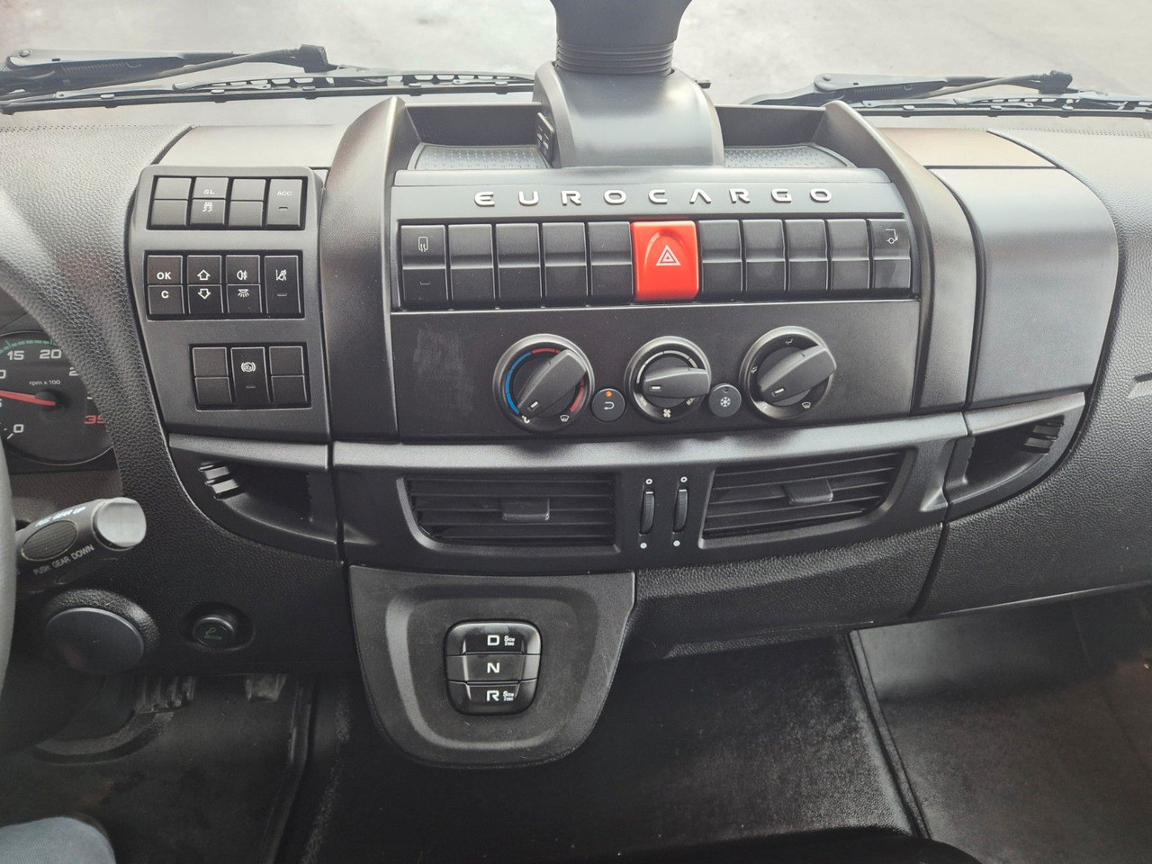 Furgoneta caja cerrada Iveco Eurocargo ML75E21 LBW Klima 3 Sitze: foto 23