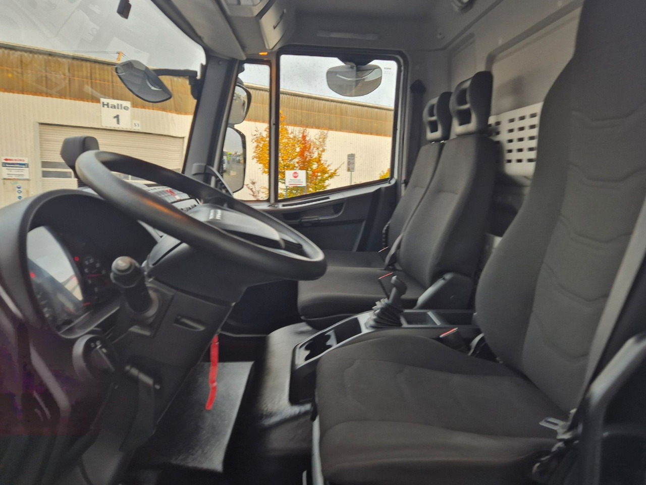 Furgoneta caja cerrada Iveco Eurocargo ML75E21 LBW Klima 3 Sitze: foto 20