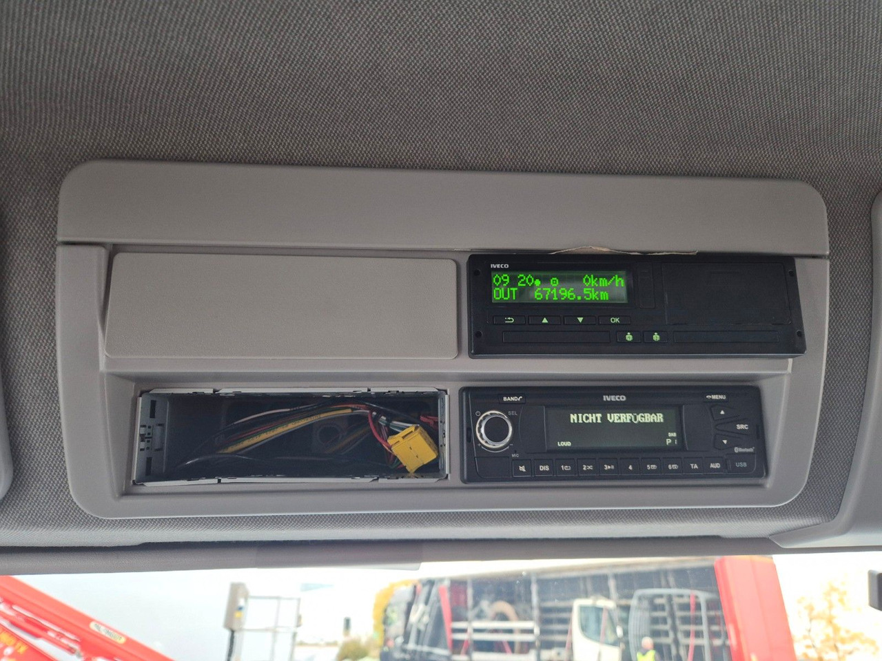 Furgoneta caja cerrada Iveco Eurocargo ML75E21 LBW Klima 3 Sitze: foto 24